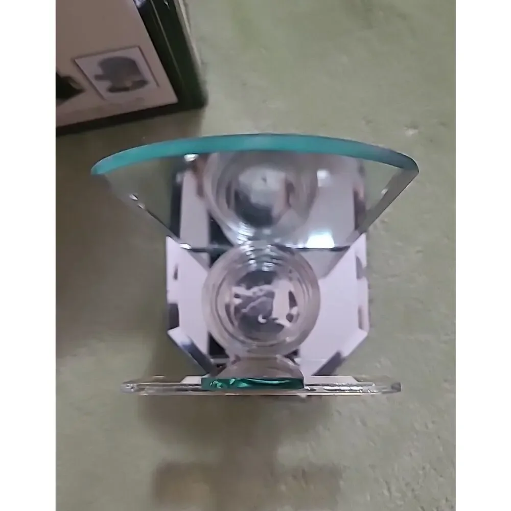 Beautiful INFINITY CROSS TEA LIGHT CANDLE HOLDER Interiors By Design Never Used